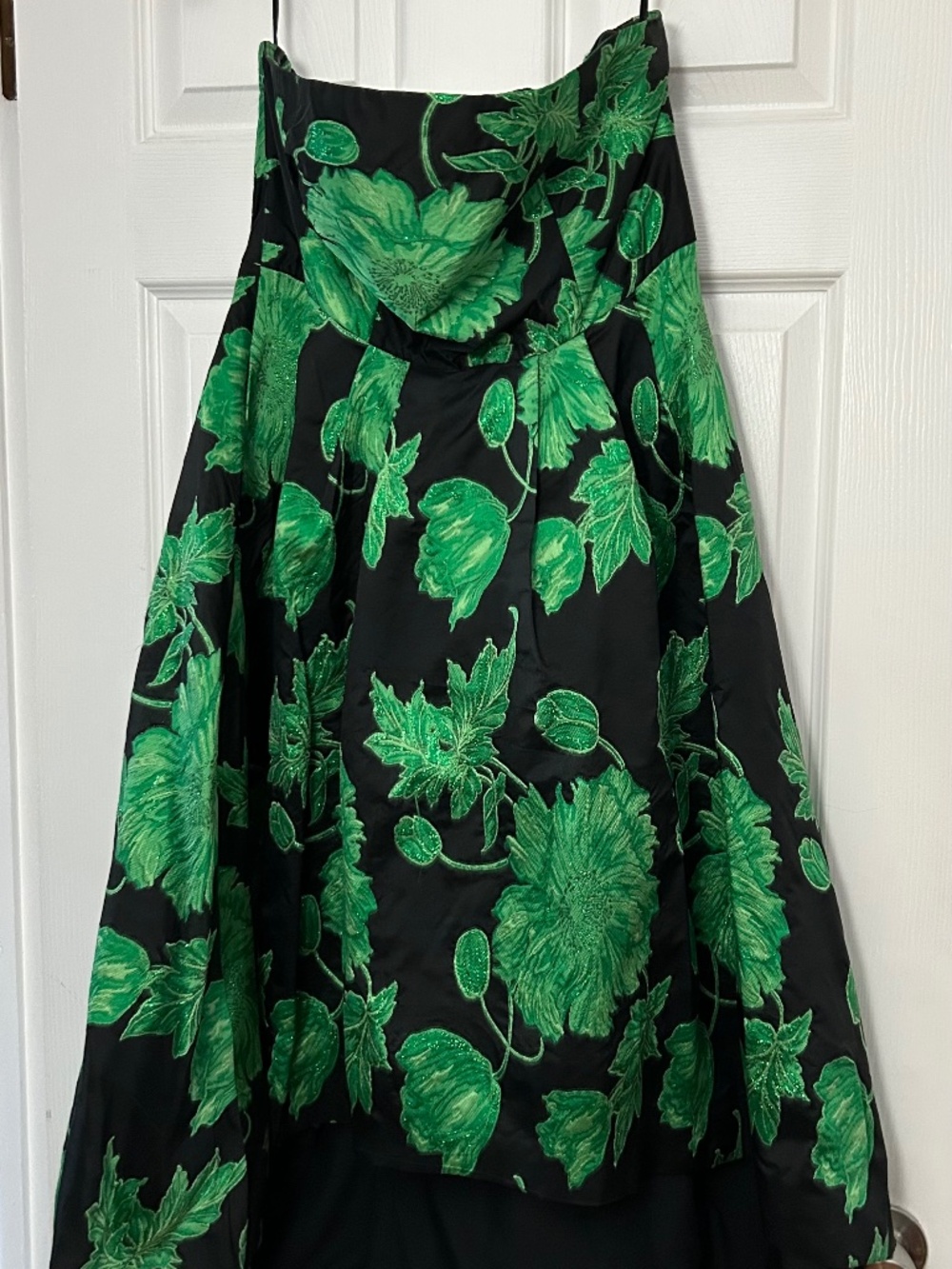 Strapless Formal Dress